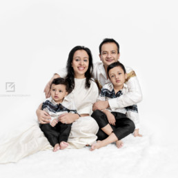 Family Photo Shoot by Priya Goswami Photography