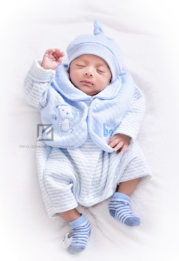 Newborn Baby Photographer in Delhi